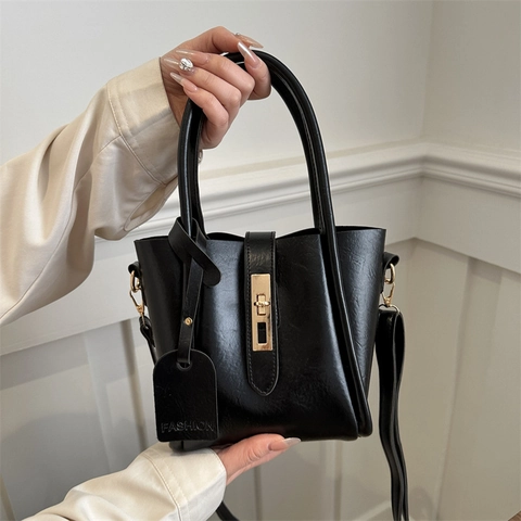 Damen Vintage PU Leder Eimer Handtasche Und Kleiner Beutel Mit Metallschloss Verstellbarer Riemen Vielseitiger Pendlerstil