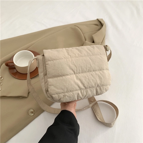 Women Minimalist Quilted Padded Shoulder Bag Solid Color Cotton Crossbody Bag Ins Style Small Square Flap Bag Casual