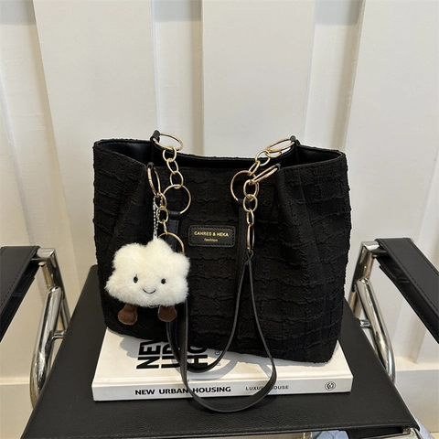 Women Large Capacity Tote Bag Woven Textured Fabric Gold Chain Strap Cloud Charm Casual Daily Shoulder Travel Handbag