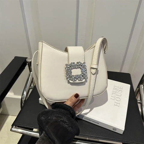 Sac sous le Bras en Cuir PU Élégant pour Femmes Boucle Carrée en Strass Minimaliste Sac à Épaule Couleur Unie Sac à Main de Fête Élégant