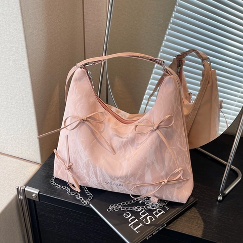 Fashion Bowknot Hobo Bag For Women Wrinkled PU Leather Underarm Tote Bag Stylish Korean Shoulder Handbag With Metal Chain Strap