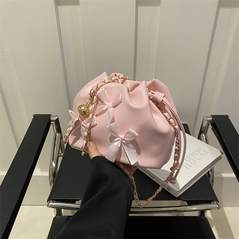 Sac Seau Femme Mode Nœud Cordon de Serrage Cuir PU Style Coréen Doux Chaîne Sac Bandoulière Mini Sac à Main pour Quotidien