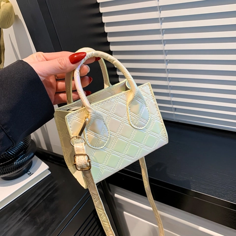 Damen Mode Mini Irisierende Gesteppte Handtasche Laser Rautenmuster Schulter Umhängetasche Gold Silber Rosa Blau