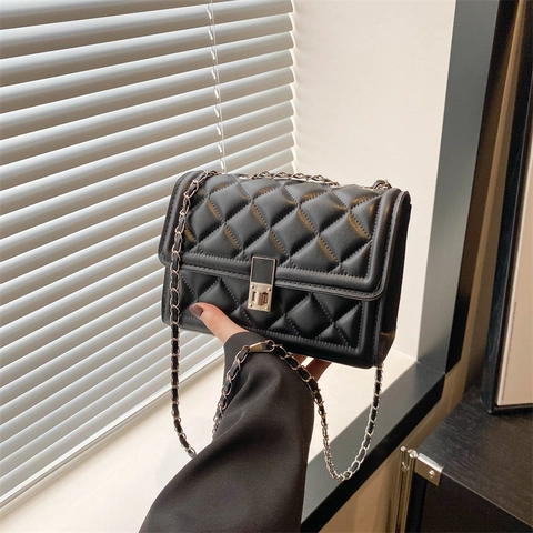 Petit Sac Bandoulière Matelassé en Cuir PU pour Femme avec Chaîne et Fermoir Métallique Sac à Épaule Mode pour Fête