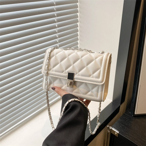 Damen Mode Rautenmuster Gesteppt PU Leder Kette Umhängetasche Urban Minimalistisch Kleine Quadratische Tasche Mit Drehverschluss