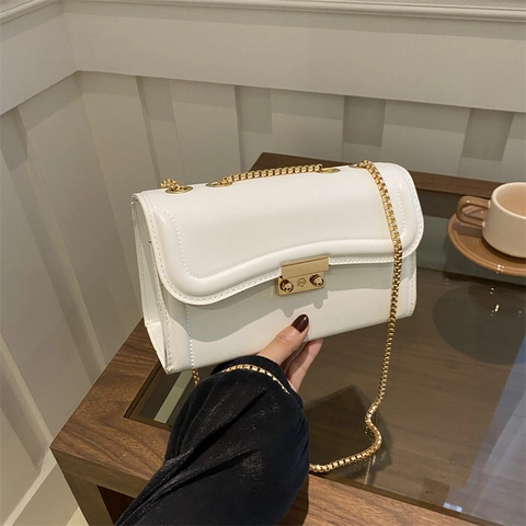 Sac à Bandoulière en Cuir PU de Haute Qualité pour Femmes Chaîne Minimaliste Serrure en Métal Doré Petit Sac Carré Élégant Quotidien