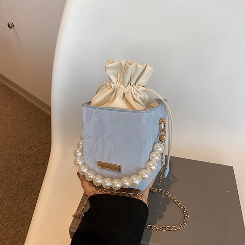 Sac Seau avec Poignée en Künstliche Perles et Cordon de Serrage en Cuir PU Sac Bandoulière Boîte avec Chaîne en Métal Petit