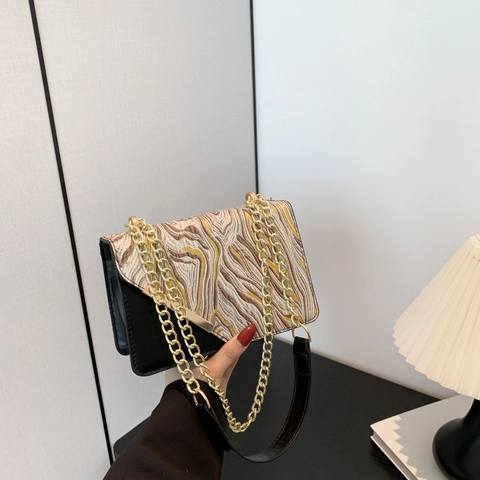 Bolso Bandolera Pequeño Cuadrado de Cuero PU Estilo Chino Vintage con Cadena Dorada Color de Contraste para Mujer