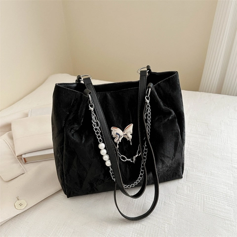Women Pleated PU Leather Tote Bag With Metal Butterfly Chain Artificial Pearl Decor Large Capacity Shoulder Bag For Daily Commute