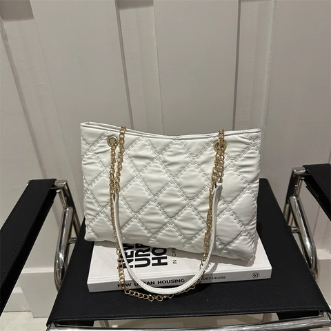 Borsa Tote da Donna in Pelle PU Trapuntata a Grande Capacità Con Tracolla a Catena Dorata Borsa a Spalla Quotidiana