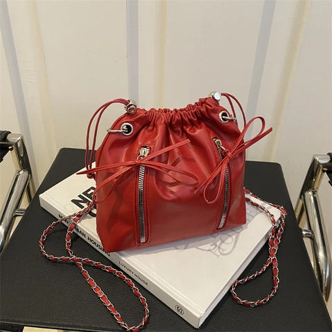 Damen Mode PU Leder Eimertasche Minimalistische Kordelzug Schultertasche Mit Kettengurt Große Kapazität Umhängetasche Für Den Alltag