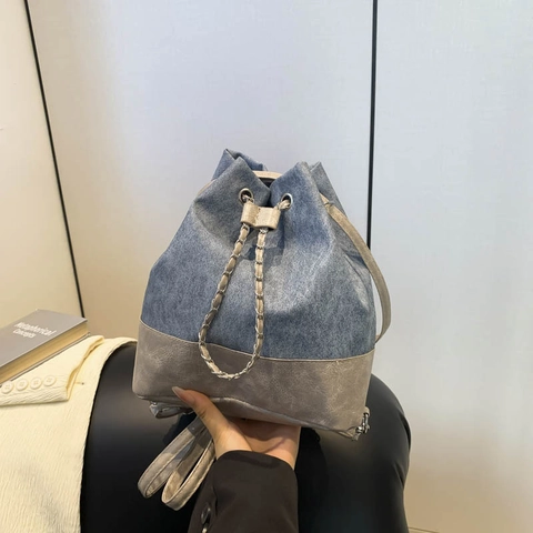 Trendy Women Bucket Bag Summer Patchwork Chain Design Drawstring Shoulder Backpack PU Leather Casual Travel Handbag Minimalist