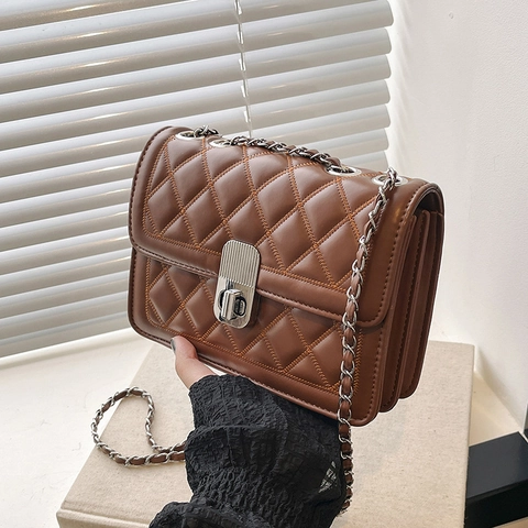 Fashion Women Quilted Chain Shoulder Bag PU Leather Small Square Crossbody Bag Elegant Messenger Bag For Daily Use