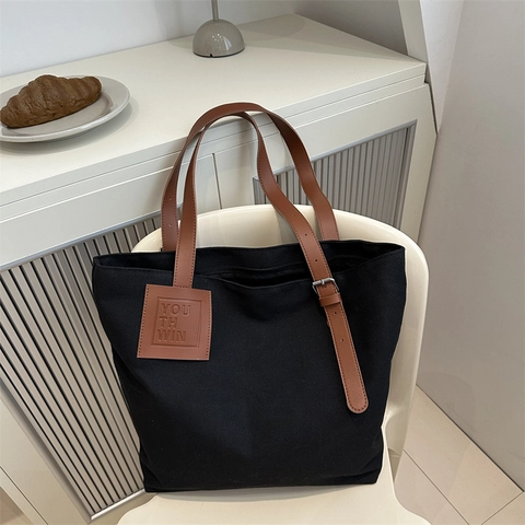 Sac Fourre-Tout en Toile Grande Capacité pour Femmes Sac à Épaule Style Rue Décontracté avec Bandoulière en Cuir Contrasté