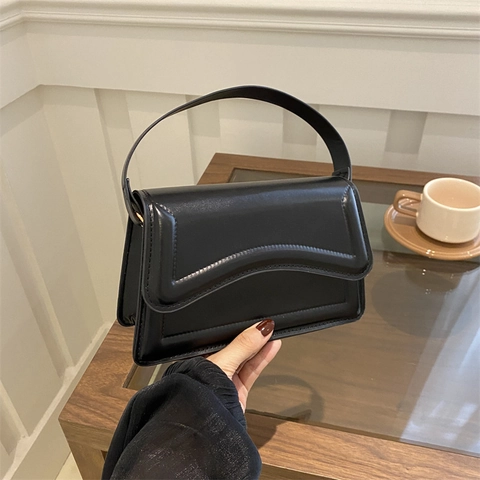 Women Solid Color PU Leather Handbag Wavy Trim Quilted Shoulder Bag Fashion Minimalist Small Square Crossbody Bag For Daily Use