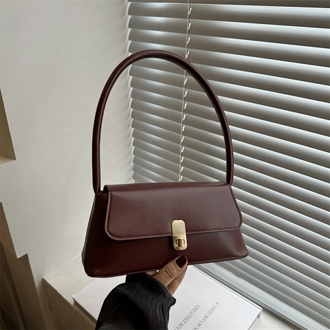Vintage PU Leather Baguette Bag For Women Minimalist Underarm Shoulder Bag With Metal Lock Buckle Fashion Daily Commuting Handbag