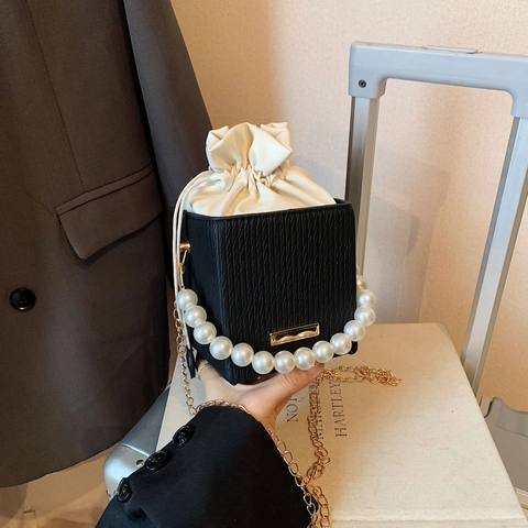 Borsa a Secchiello da Donna in Pelle PU Plissettata con Grande Manico di Künstliche Perle Catena in Metallo Dorato Tracolla