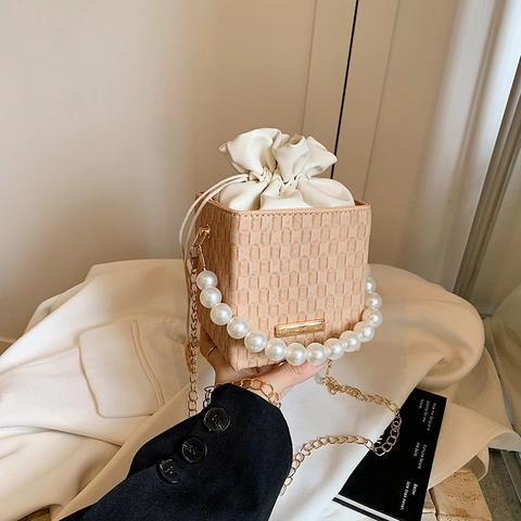 Fashion Women PU Leather Bucket Bag With Large Artificial Pearl Handle Gold Chain Strap Weave Pattern Drawstring Small Box Bag