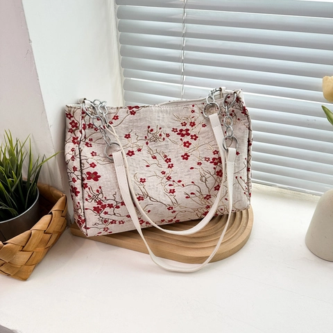 Women National Style Embroidered Satin Tote Bag Elegant Butterfly Bamboo Plum Blossom Pattern Shoulder Bag Metal Chain