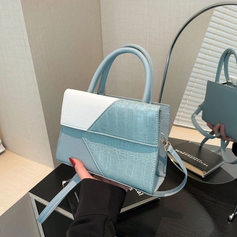 Sac à Main Patchwork de Design de Niche Sac à Bandoulière Embossé Crocodile pour Femme Sac à Main Carré à la Mode Contrastée