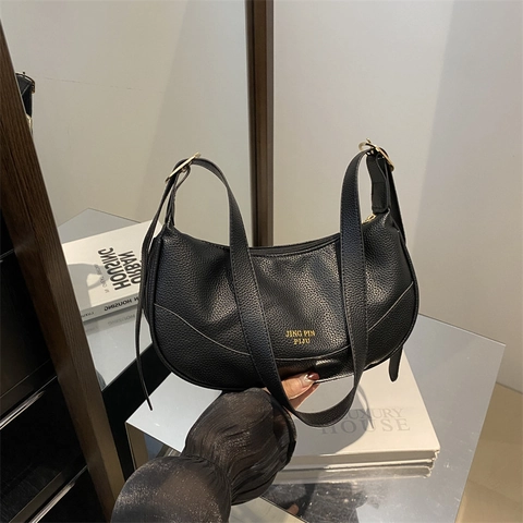 Bolso Bandolera de Media Luna para Mujer en Cuero PU Granulado Vintage Urbano Simple Bolso de Hombro Hobo Con Cremallera Para Uso Diario