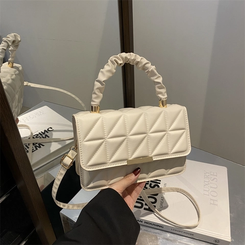 Borsa da Donna in Pelle PU Trapuntata Con Manico Arricciato Elegante Borsa a Tracolla a Triangolo per Ufficio Quotidiano Festa