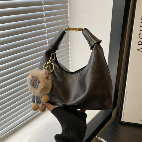 Retro PU Leather Half Moon Hobo Bag For Women With Plush Charm Fashion Underarm Shoulder Crossbody Bag Dumpling Handbag