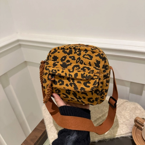 Borsa a Tracolla da Donna in Velluto a Coste con Stampa Leopardata e Tracolla Regolabile Stile Casual Giapponese Piccola Borsa Quadrata