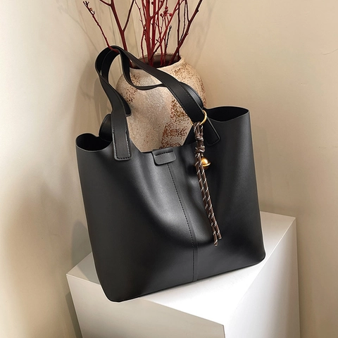 Large Capacity PU Leather Tote Bag Set With Small Pouch For Women Fashion Commuting Shoulder Bag Minimalist Style Handbag