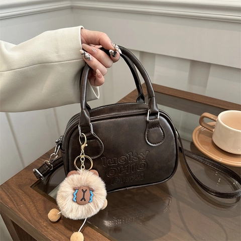 Women Retro PU Leather Shoulder Bag Maillard Style Handbag With Embossed Lucky Lettering And Plush Pendant Small Square Bag