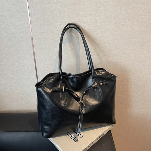 Bolso Tote Vintage de Gran Capacidad Para Mujer Cuero PU Bolso de Hombro Con Hebillas de Metal Estilo Urbano Retro Color Sólido