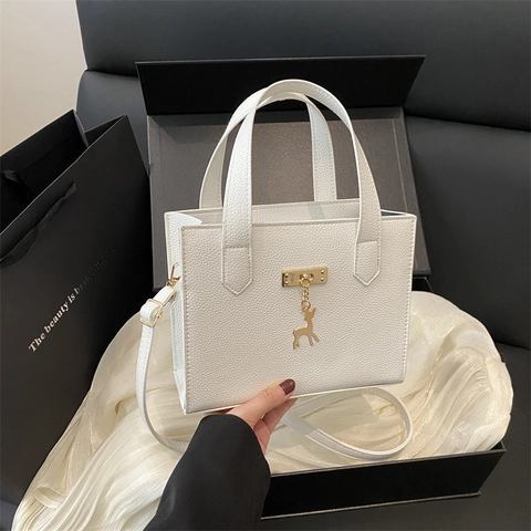 New Women Fashion PU Leather Crossbody Bag Litchi Pattern Square Handbag With Golden Deer Pendant Casual Shoulder Bag