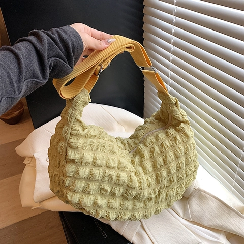 Damen Popcorn Struktur Blasen Stoff Schultertasche Verstellbarer Gurt Gefaltete Wolke Hobo Umhängetasche Lässige Tägliche Tote