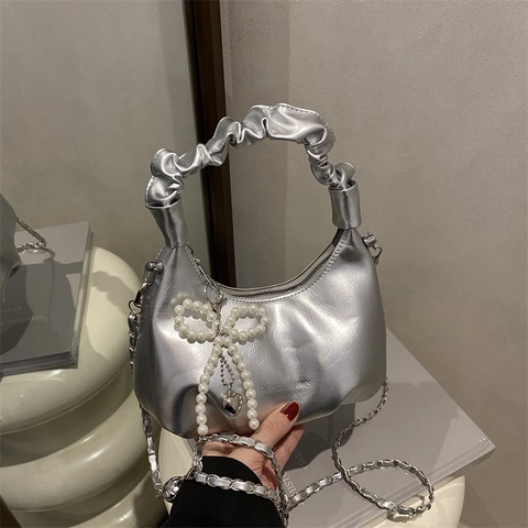 Borsa a Tracolla Plissettata da Donna con Fiocco in Pelle PU Borsa a Spalla Hobo con Pendaglio di Perla Artificial Catena in Metallo Borsa alla Moda