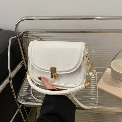 Minimalistische Damen PU Leder Satteltasche Einfarbig Schulter Umhängetasche Mit Metallverschluss Mode Pendeln Handtasche Täglich