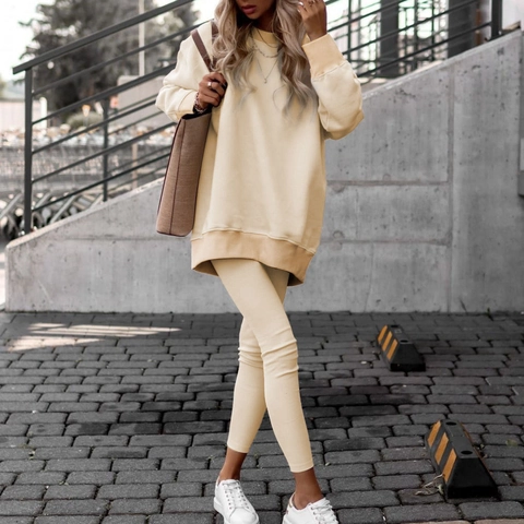 Conjunto Casual de Mujer con Sudadera de Manga Larga Oversize de Cuello Redondo y Pantalones Largos de Color Sólido