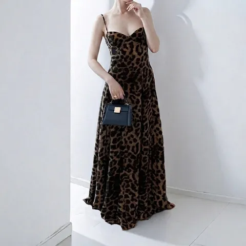 Elegantes Leopardenmuster Spaghetti Träger Maxi Kleid Für Damen Sexy V Ausschnitt Ärmellos Slim Fit Rückenfrei Party Abendkleid