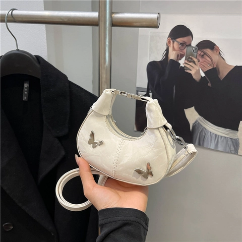 Borsa a Spalla Mini Mezzaluna da Donna in Pelle PU Con Farfalla Decorativa Borsa a Tracolla Casual Piccola Hobo per Uso Quotidiano