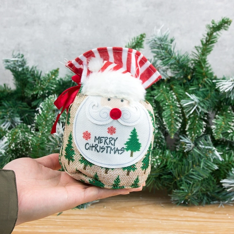 Christmas Linen Drawstring Gift Bag Santa Claus Snowman Pattern Candy Bag Festive Party Favor Packaging Bag For Holiday Apple Decoration