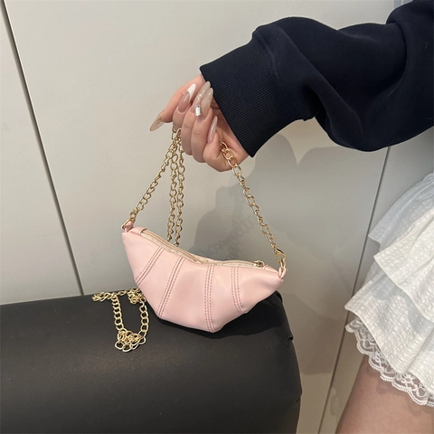 Women Mini Croissant Crossbody Bag Fashion PU Leather Pleated Shoulder Bag With Gold Chain Strap Korean Style Small Handbag