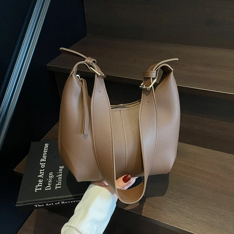 Damen Mode PU Leder Hobo Schultertasche Minimalistische Halbmond Tote Mit Verstellbarem Riemen Lässige Achseltasche Street Style