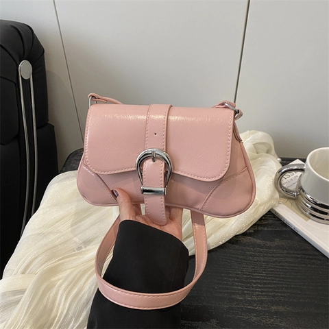 Women Minimalist PU Leather Shoulder Bag Large Capacity Solid Color Underarm Bag With Silver Belt Buckle Fashion Commuting Handbag