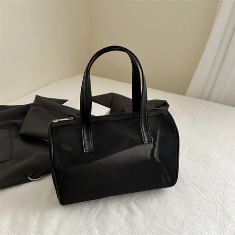 Sac Fourre-tout Minimaliste en Maille pour Femmes Grande Capacité Sac à Main Respirant Léger Sac de Rangement Portable