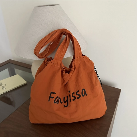 Bolso Tote de Nylon Casual Ligero de Gran Capacidad para Mujer Cordón Estampado de Letras Bolso de Hombro para Diario Escuela