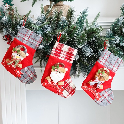 Christmas Stocking Decorations With Santa Snowman Reindeer 3D Applique Plaid Cuff Merry Christmas Red Velvet Xmas Gift Bags