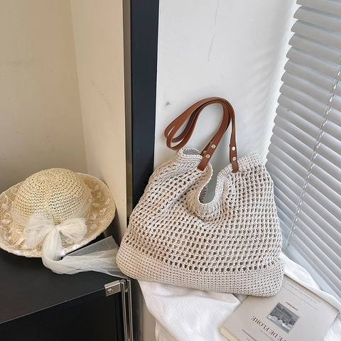 Damen Schultertasche Mit Aushöhlung Gewebte Bohemian Strand Tote Mit Lederriemen Nieten Sommer Lässige Handtasche