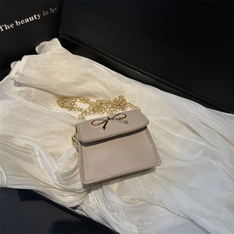 Borsa a Sella con Fiocco da Donna Moda Borsa a Spalla in Pelle PU Con Catena in Metallo Borsa a Tracolla Minimalista Daily Small Purse