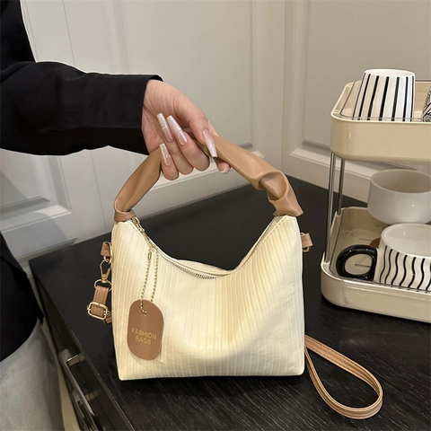 Damen Mode Gerafft Wolken Tasche PU Leder Geplättet Schultertasche Mit Verstellbarem Gurt Lässige Handtasche Für Den Alltag