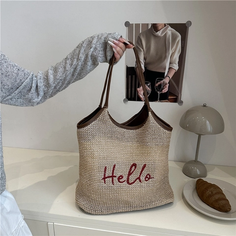 Lässige Gewebte Stroh Einkaufstasche Mit Hello Stickerei Und PU Ledergriff Große Kapazität Schulter Strandtasche Damen