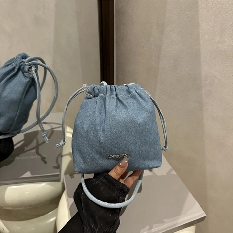 Women's Denim Drawstring Bucket Bag Fashion Minimalist Solid Color Small Shoulder Crossbody Bag Casual Daily Outing Bag